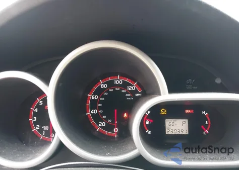 2011 Toyota Matrix из США, поврежденный, VIN 2T1KU4EE8BC616014